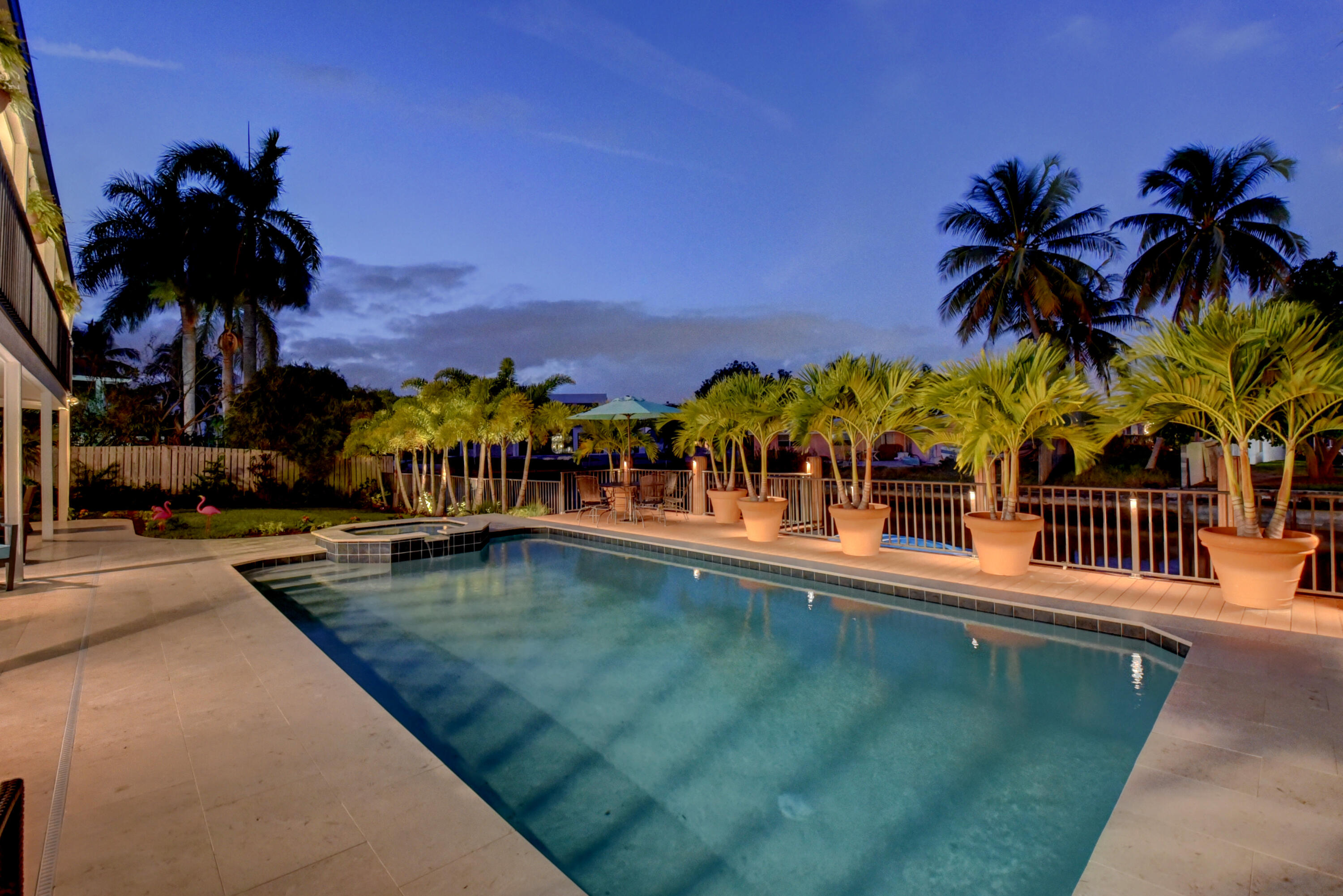 399 SW 15th Street