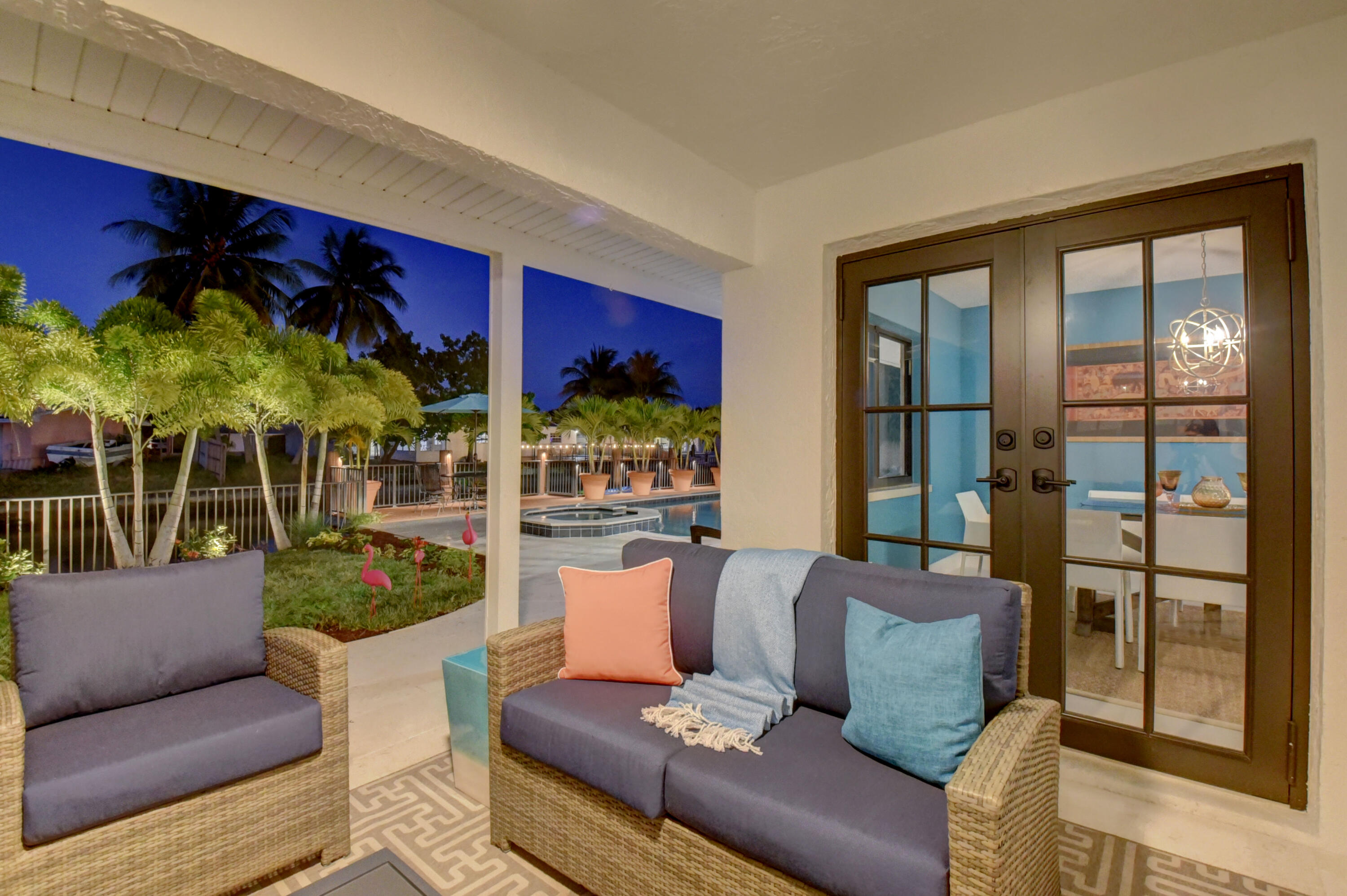 399 SW 15th Street