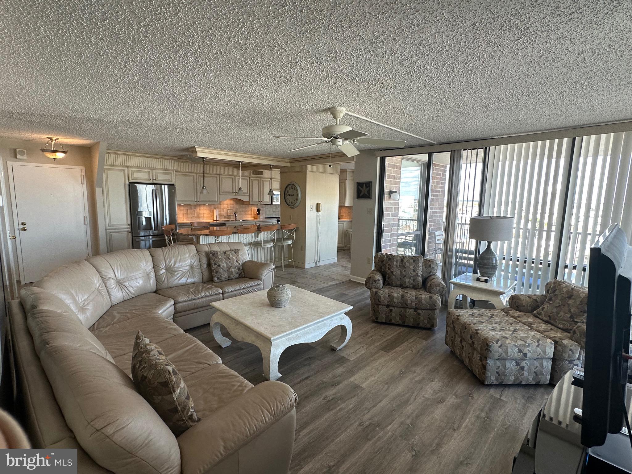 9100 Beach #701