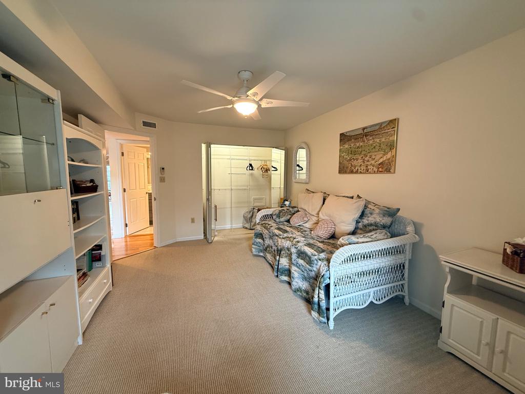 4800 HARBOR BEACH BOULEVARD Unit: 5102