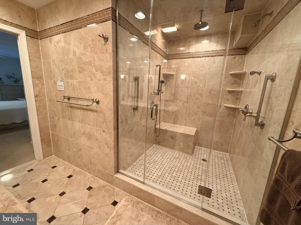 4800 HARBOR BEACH BOULEVARD Unit: 5102