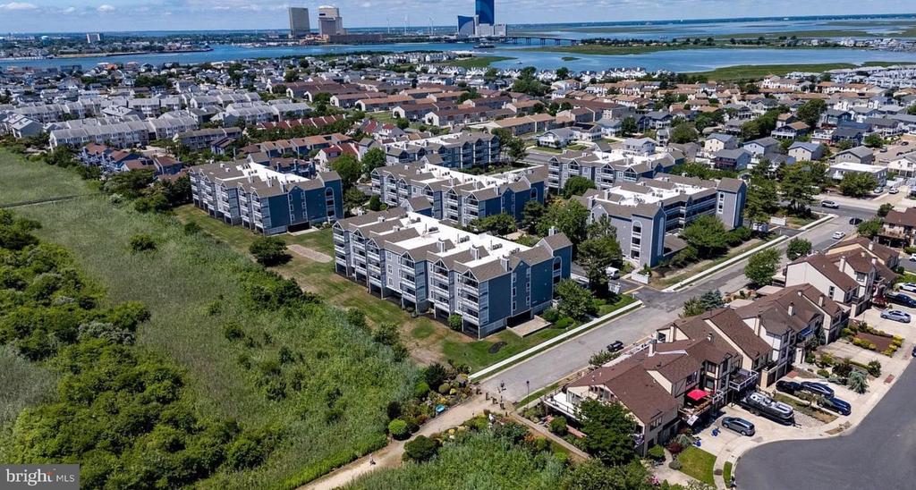 4800 HARBOR BEACH BOULEVARD Unit: 5102