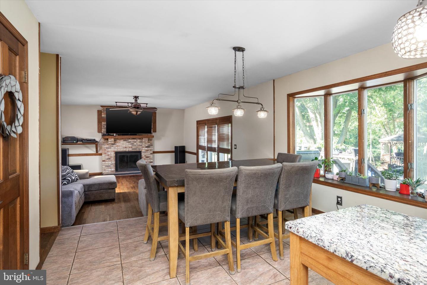 364 Jacobstown Arneytown Rd