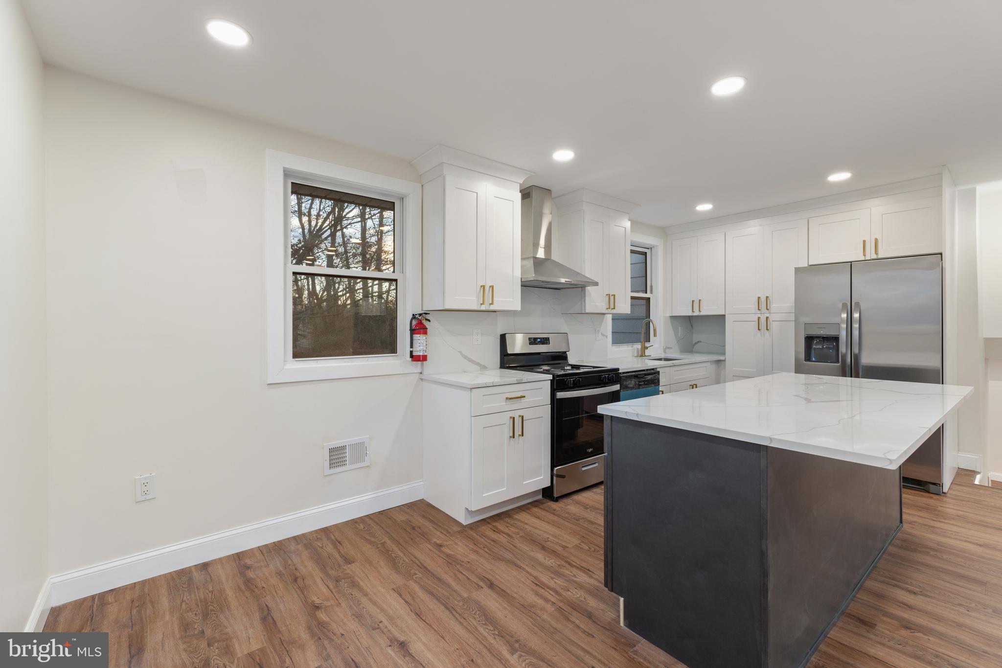 333 Ward Ave