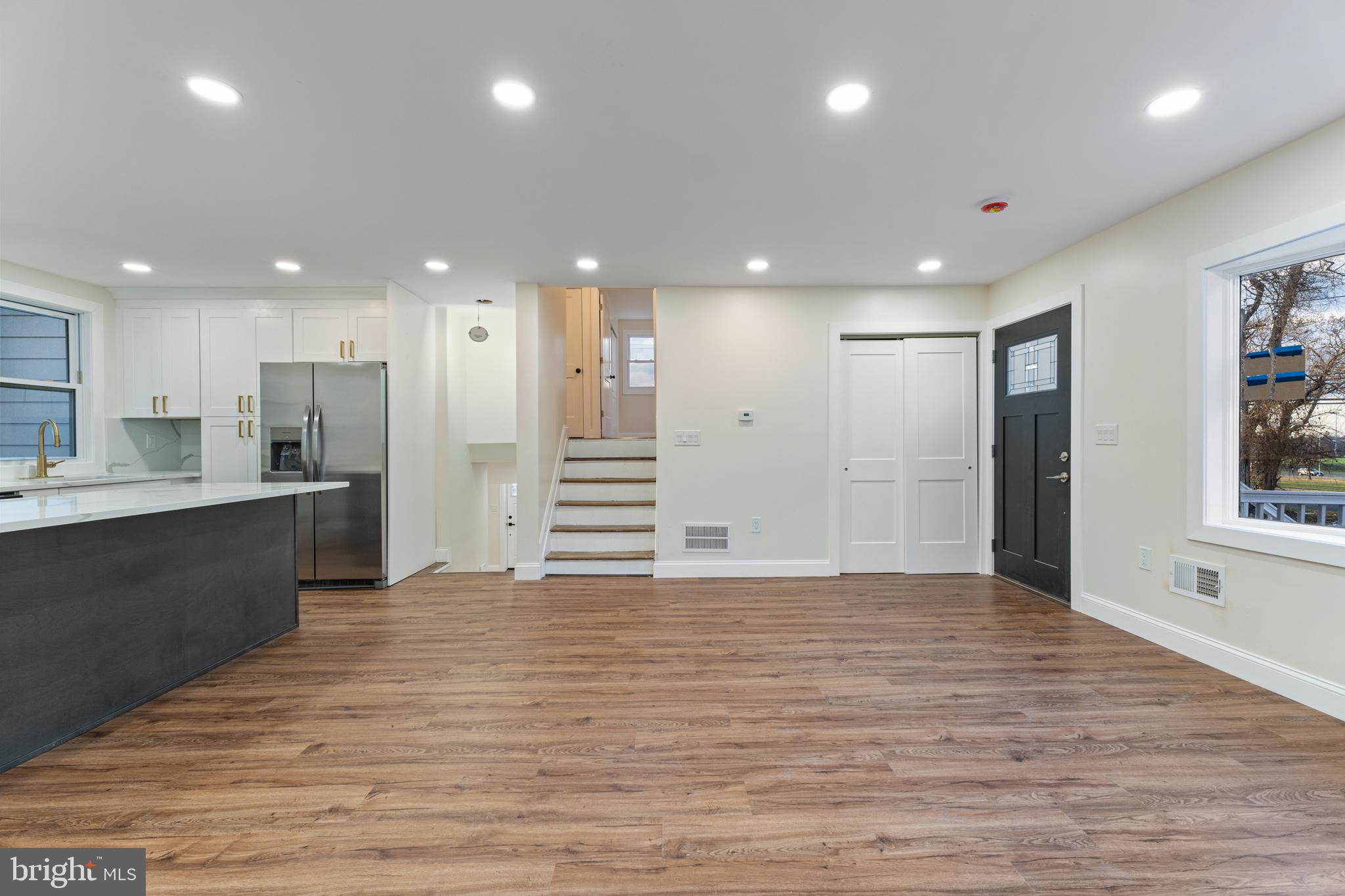 333 Ward Ave