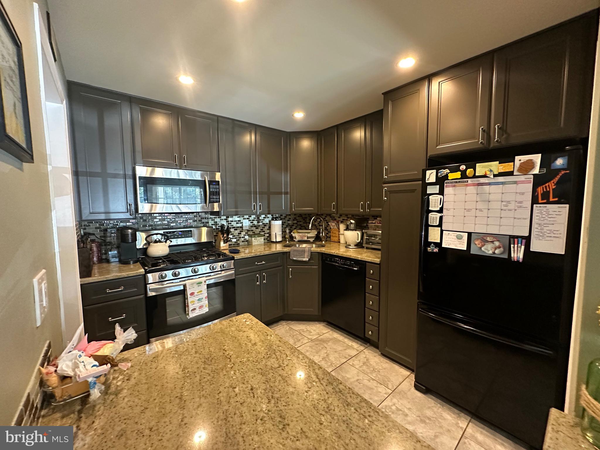 60 Cheverny Ct
