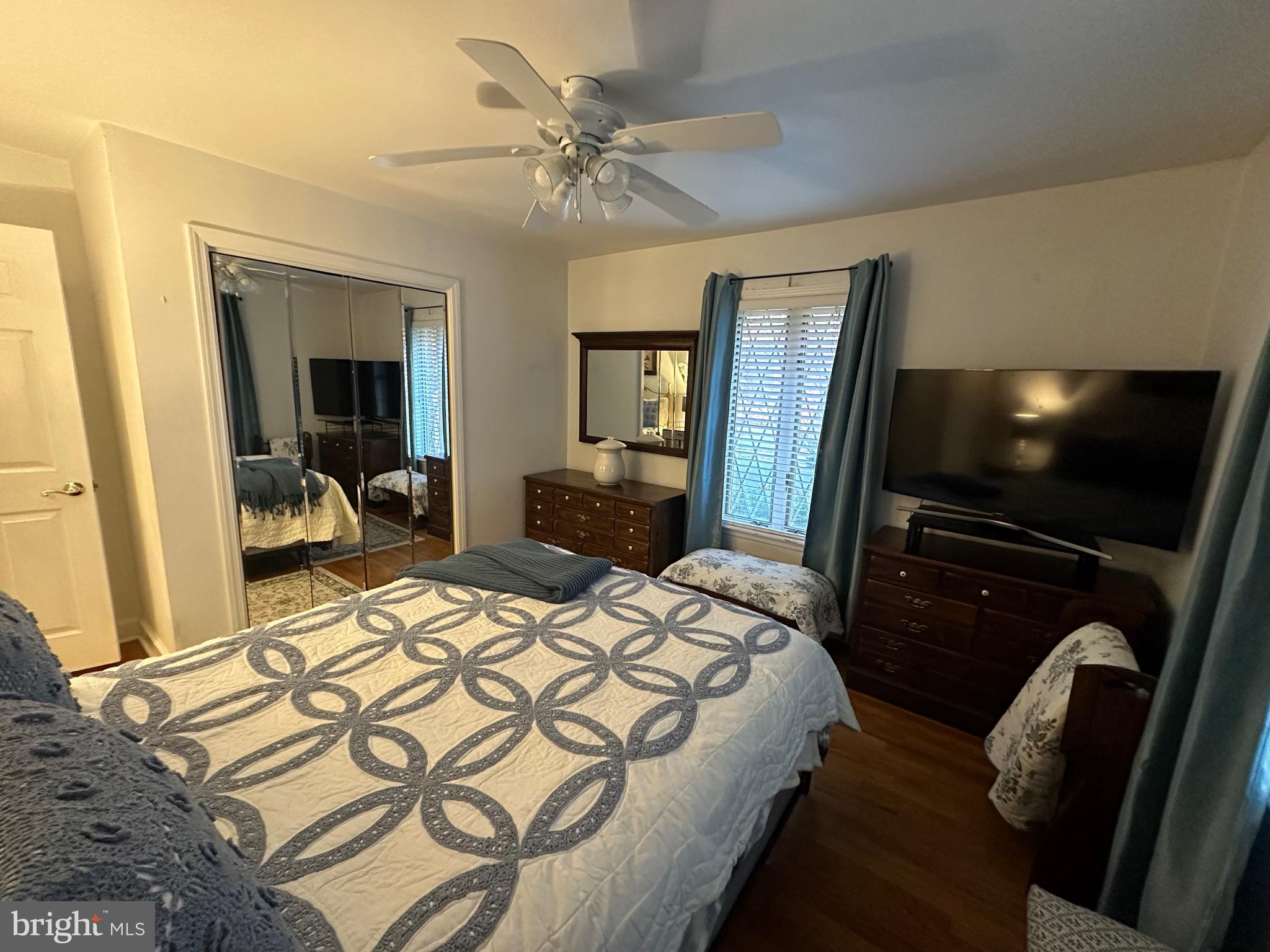 27 Middleton Dr