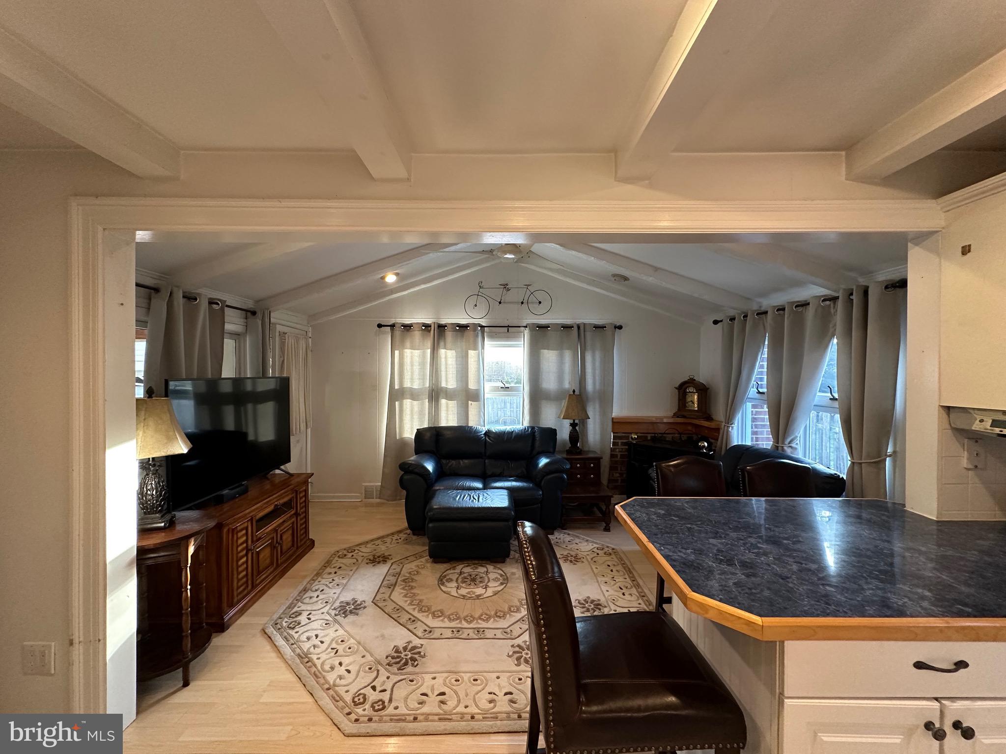 27 Middleton Dr