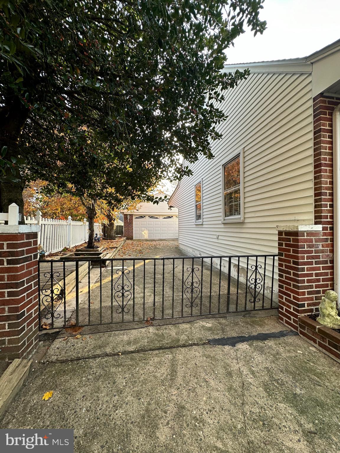 27 Middleton Dr