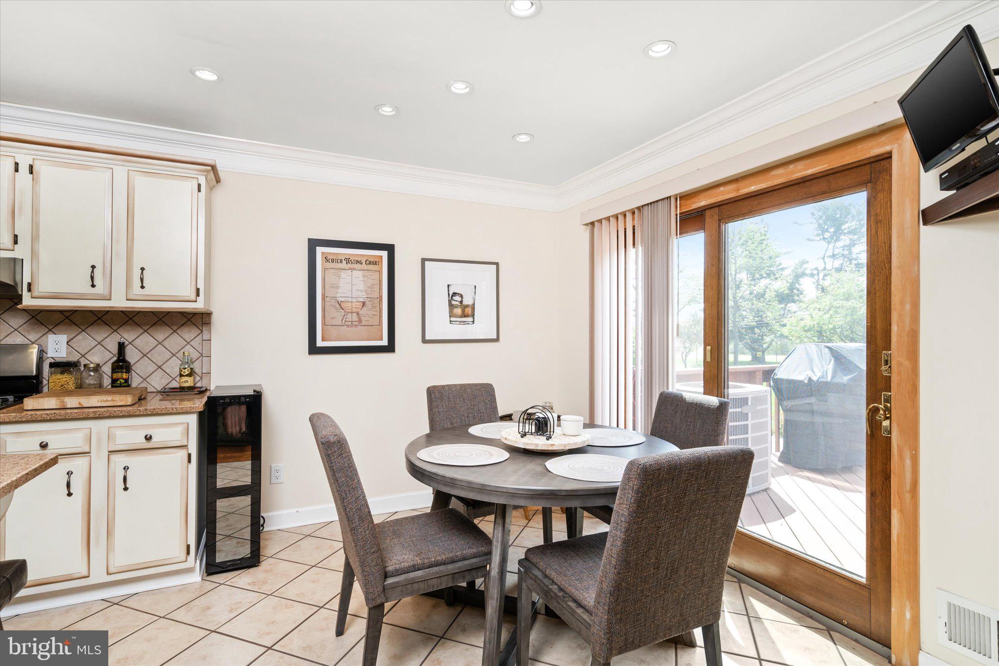 3 Francis Ct