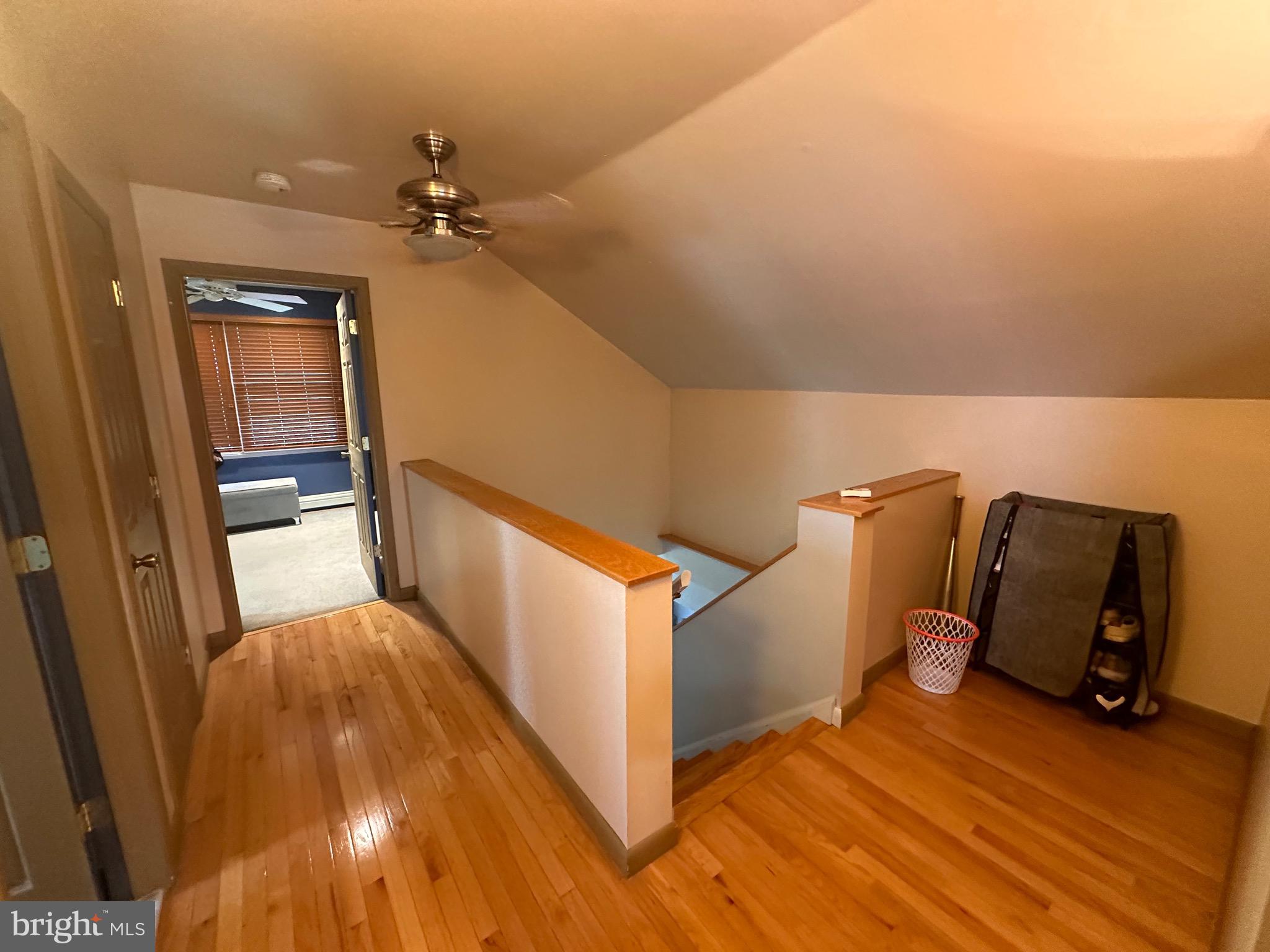9 Makefield Cir S