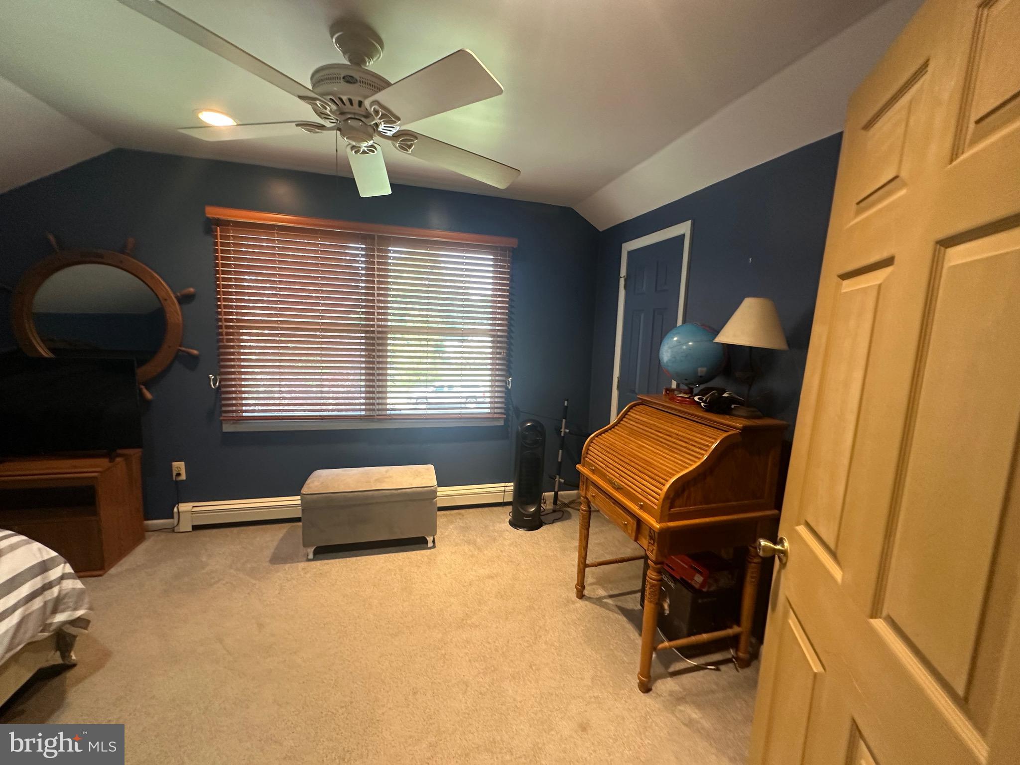 9 Makefield Cir S