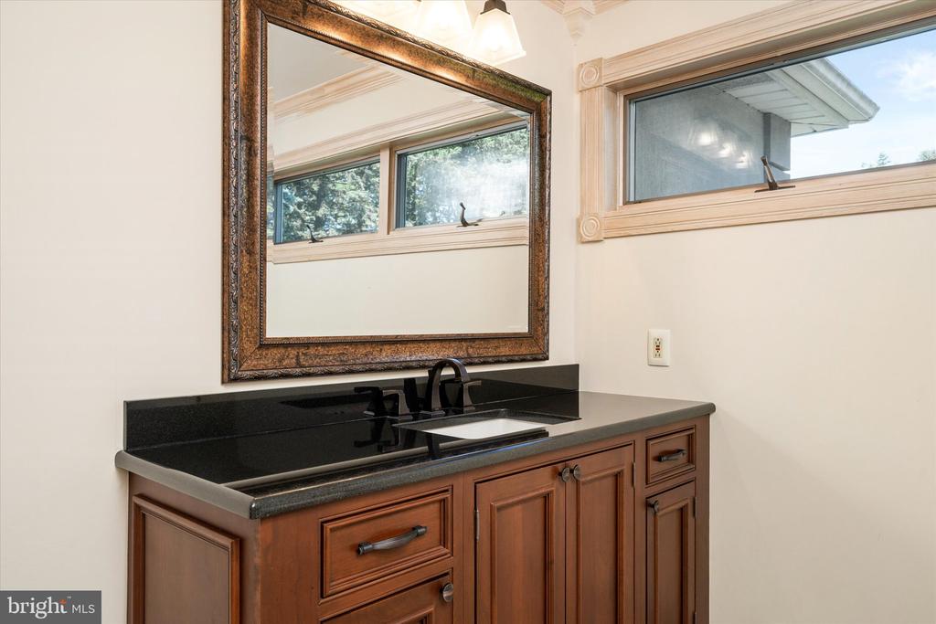 41 Prestile Pl