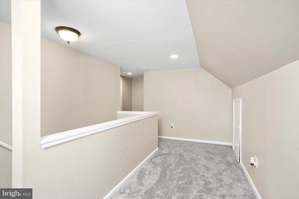 12 Grace Dr
