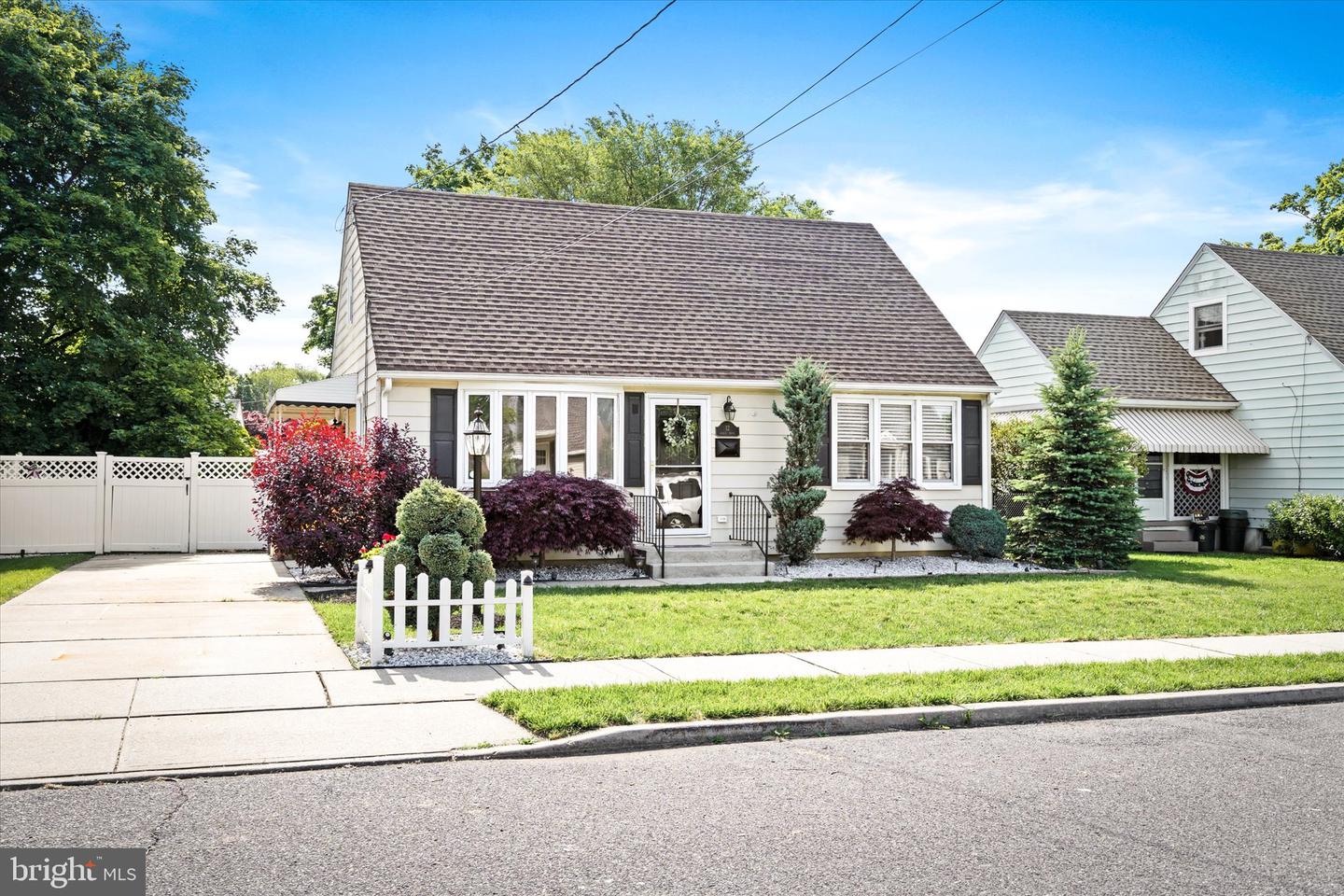 12 Grace Dr