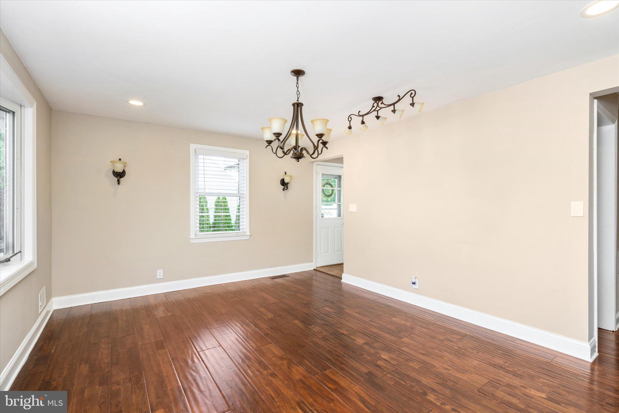12 Grace Dr