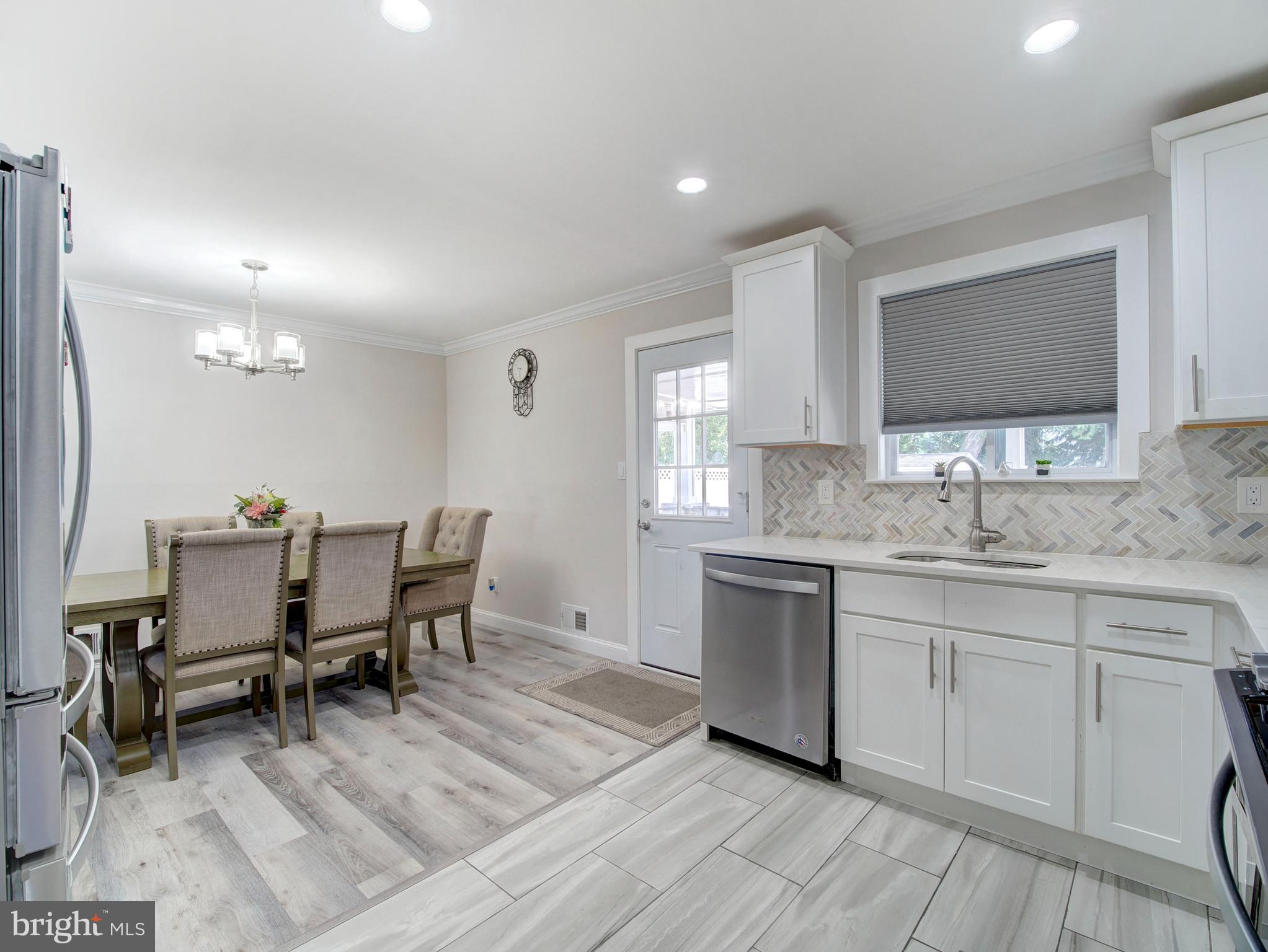 6 Great Oak Rd