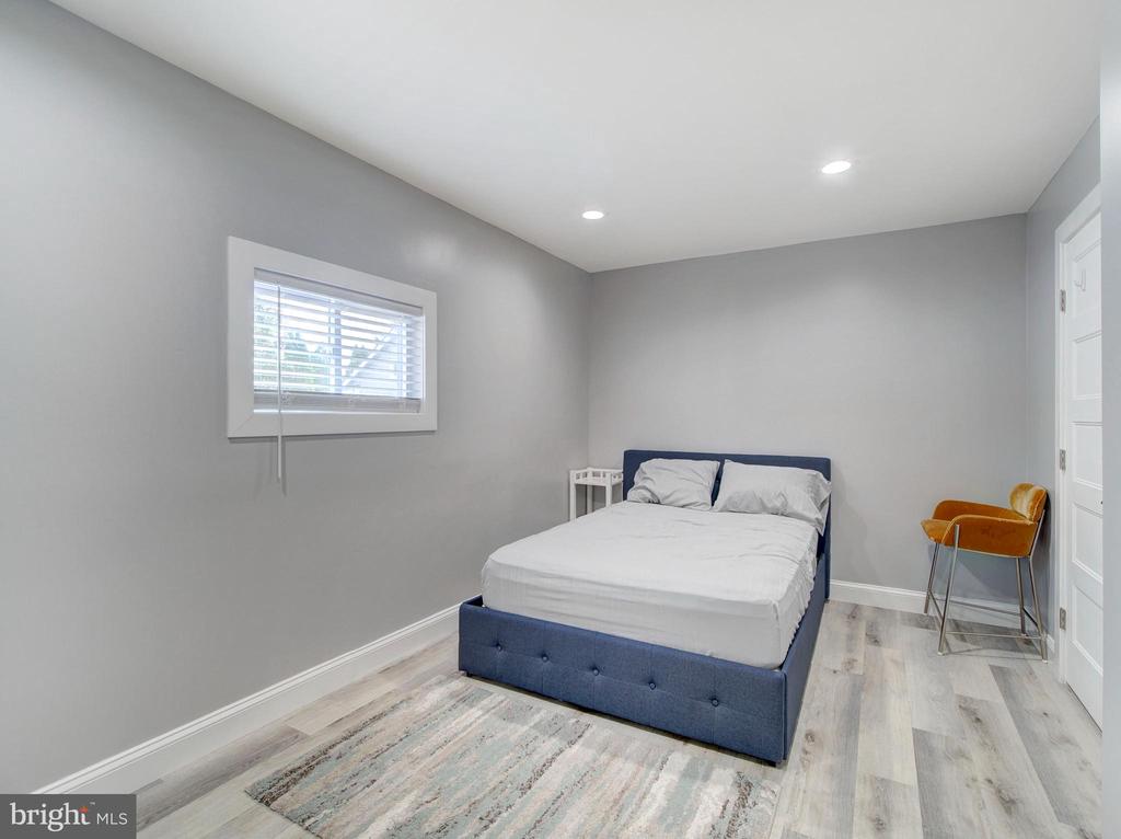 6 Great Oak Rd