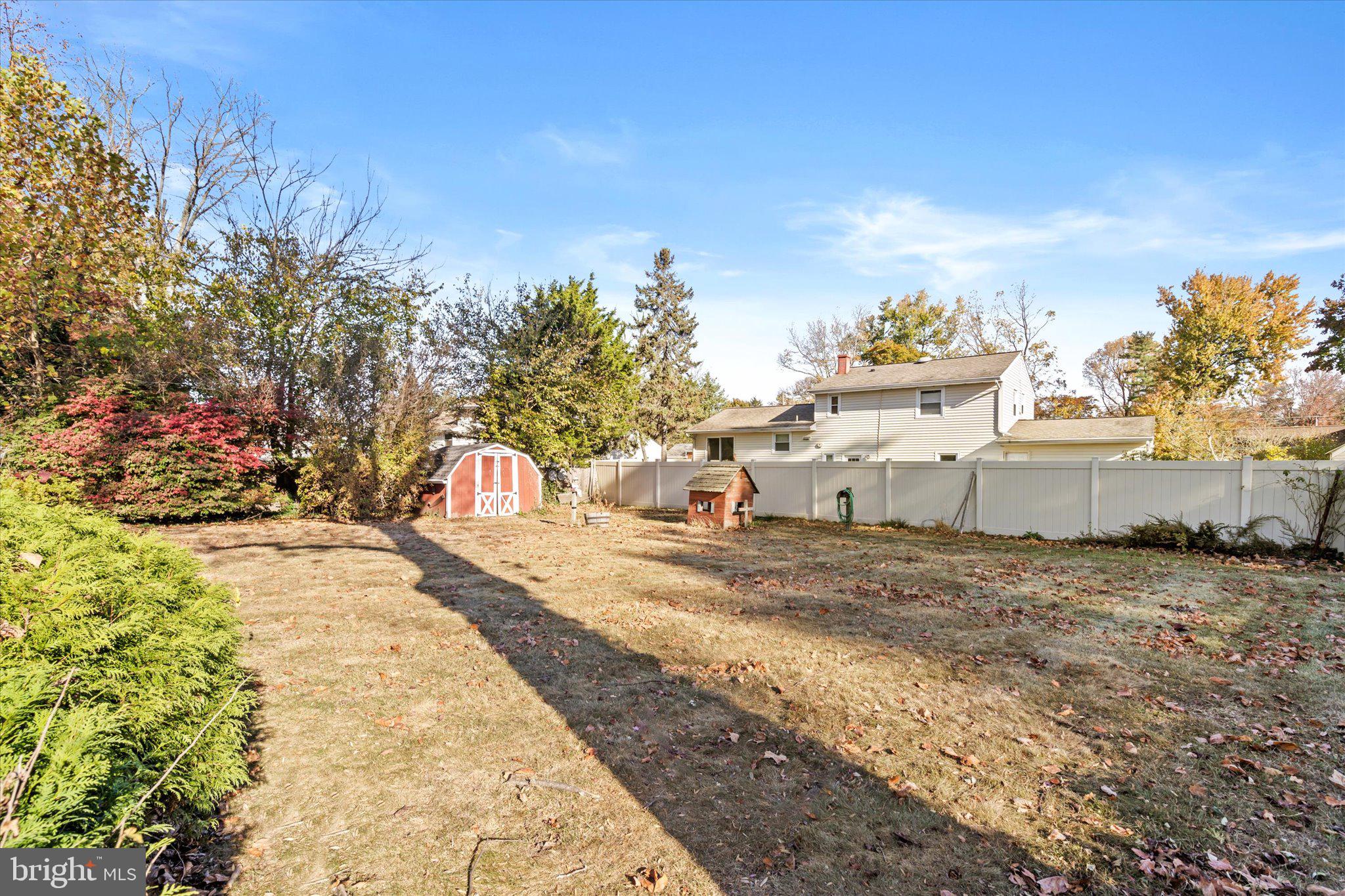 38 Darrah Ln