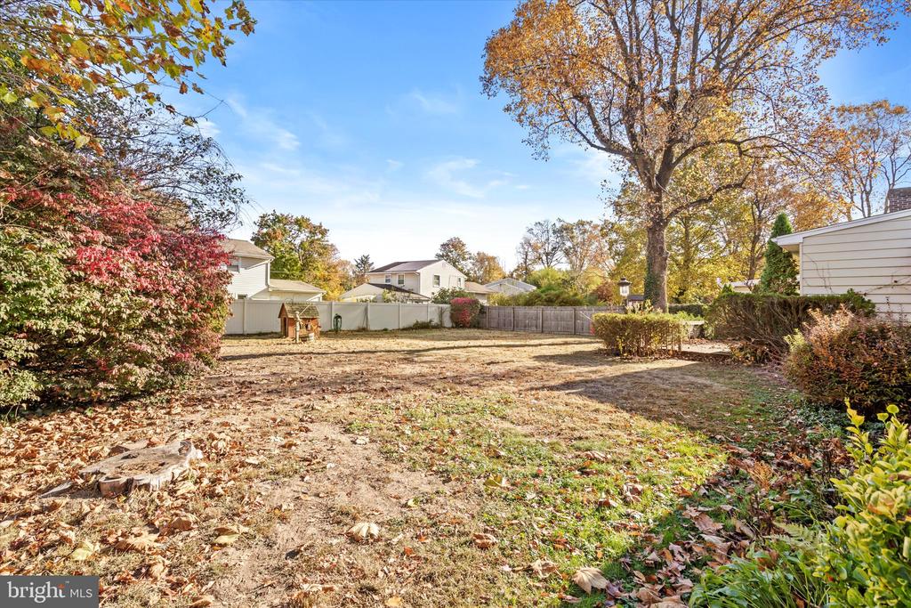 38 Darrah Ln
