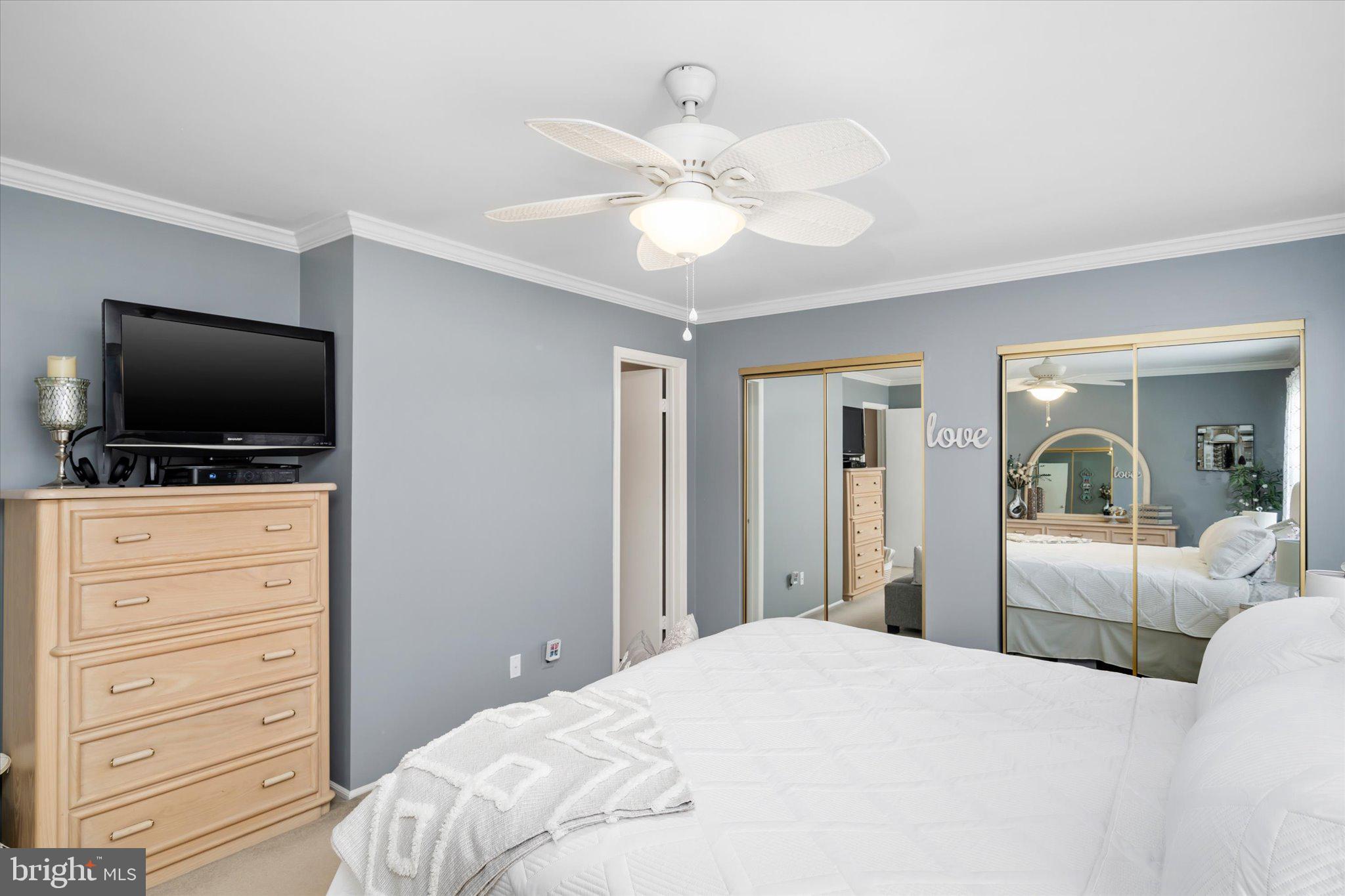 10 Dunmoor Ct S