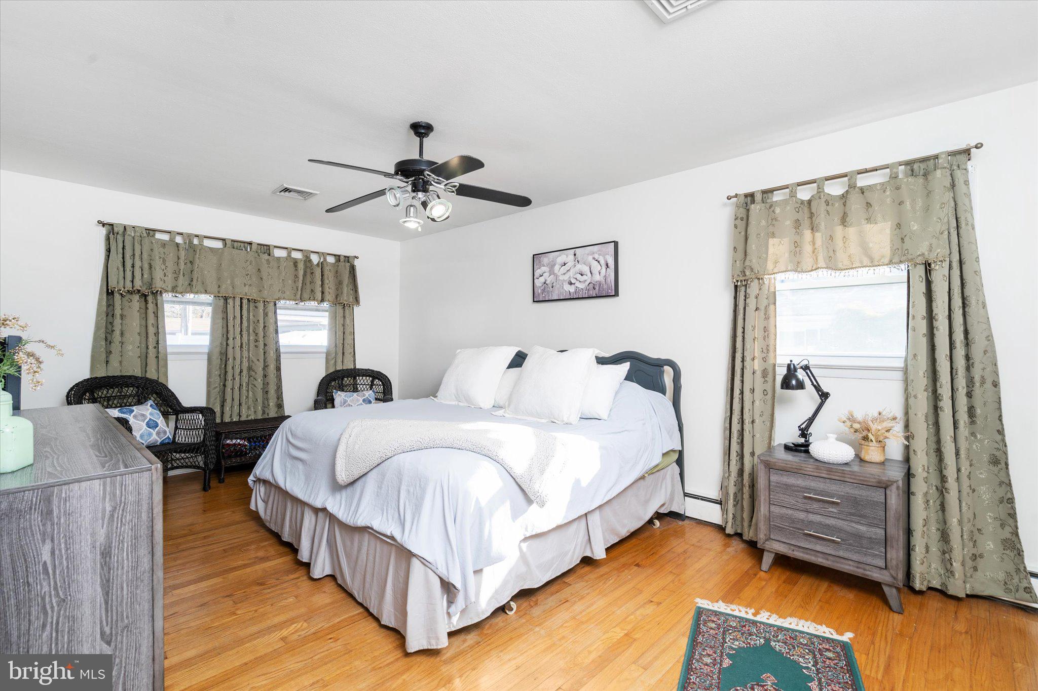 8 Pintinalli Dr