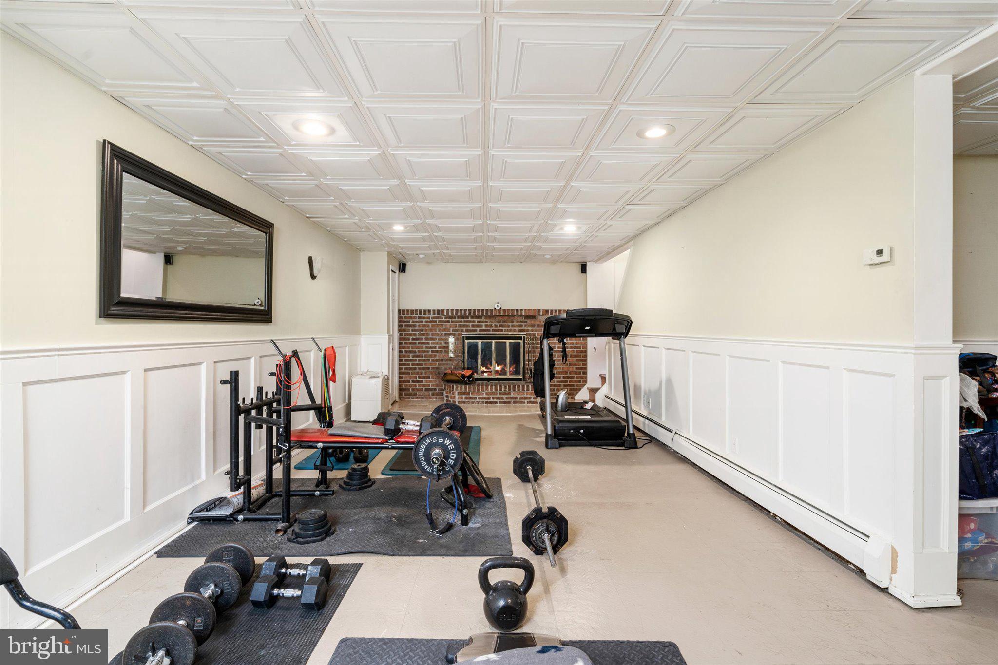 8 Pintinalli Dr