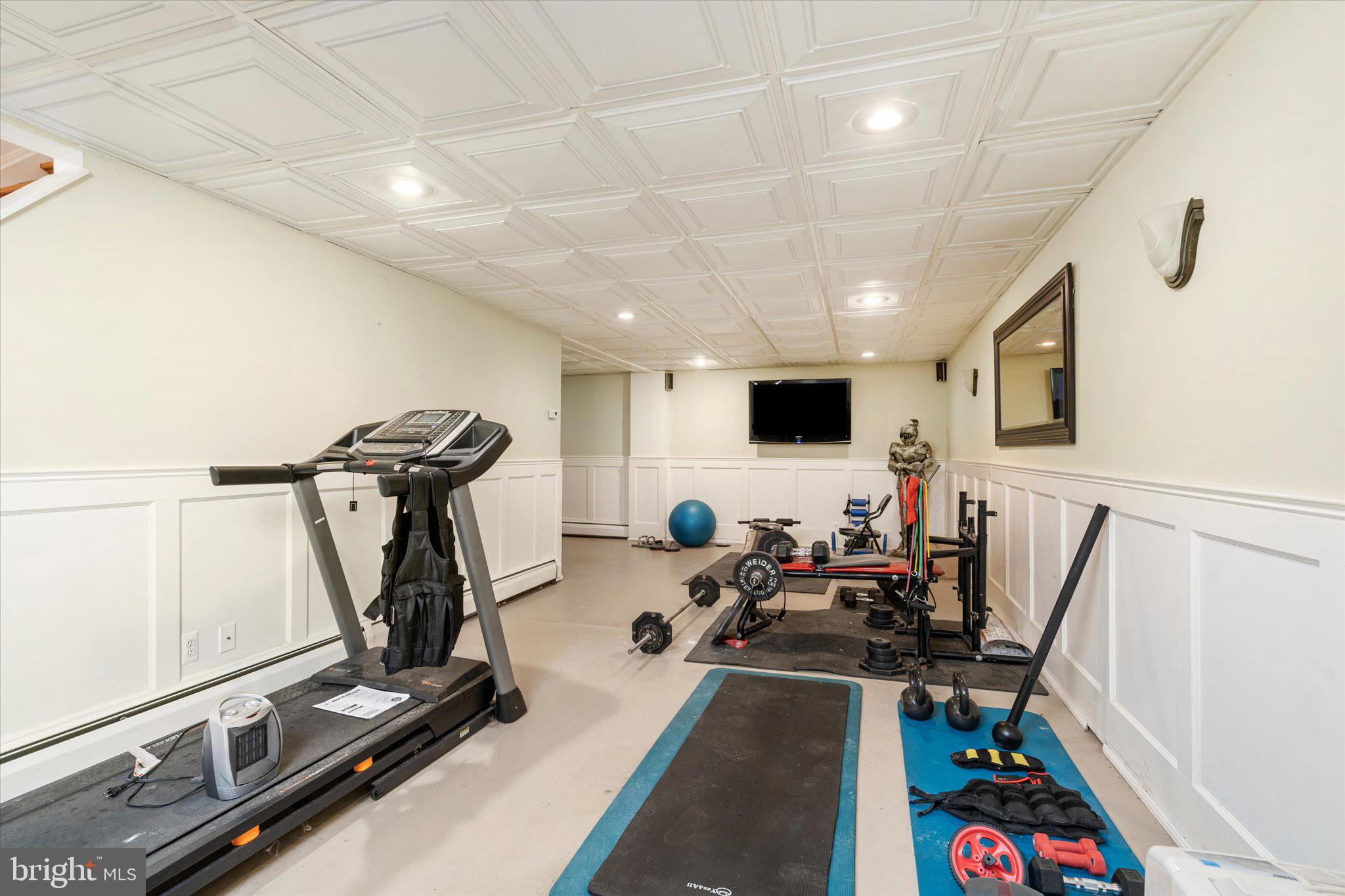 8 Pintinalli Dr