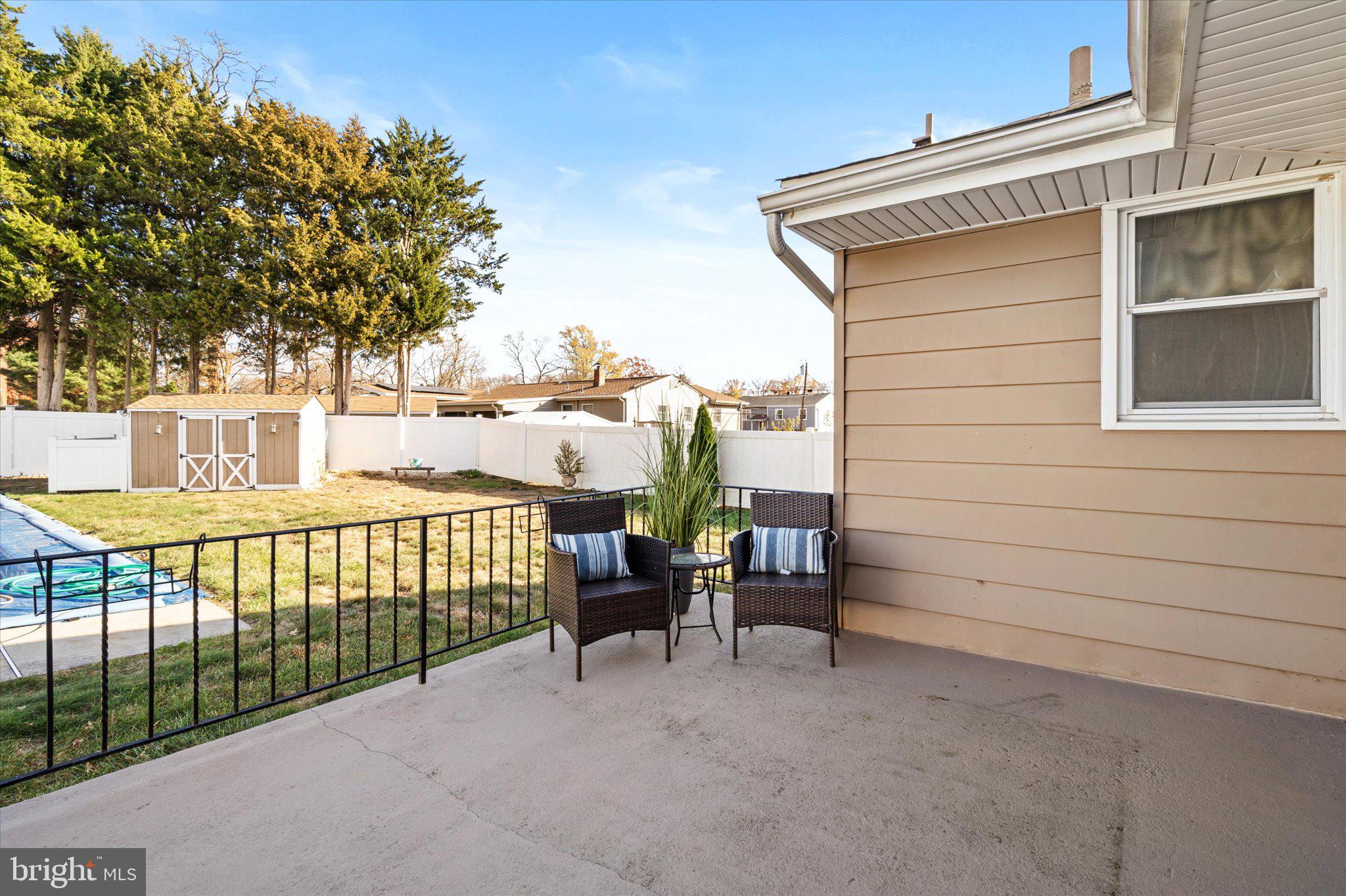 8 Pintinalli Dr