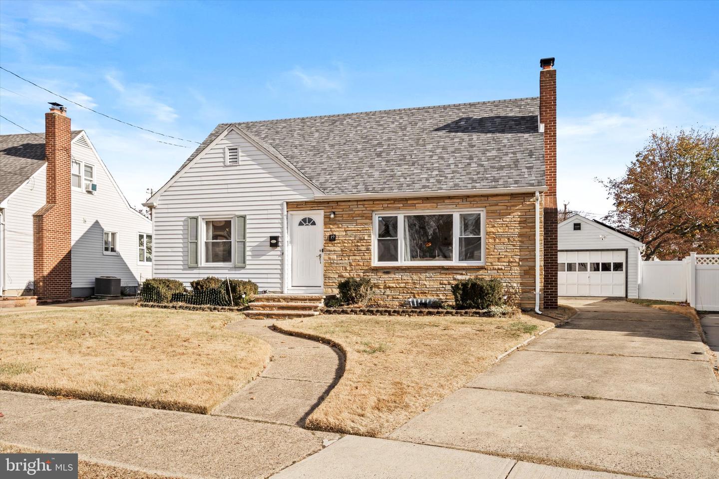 19 Godfrey Dr