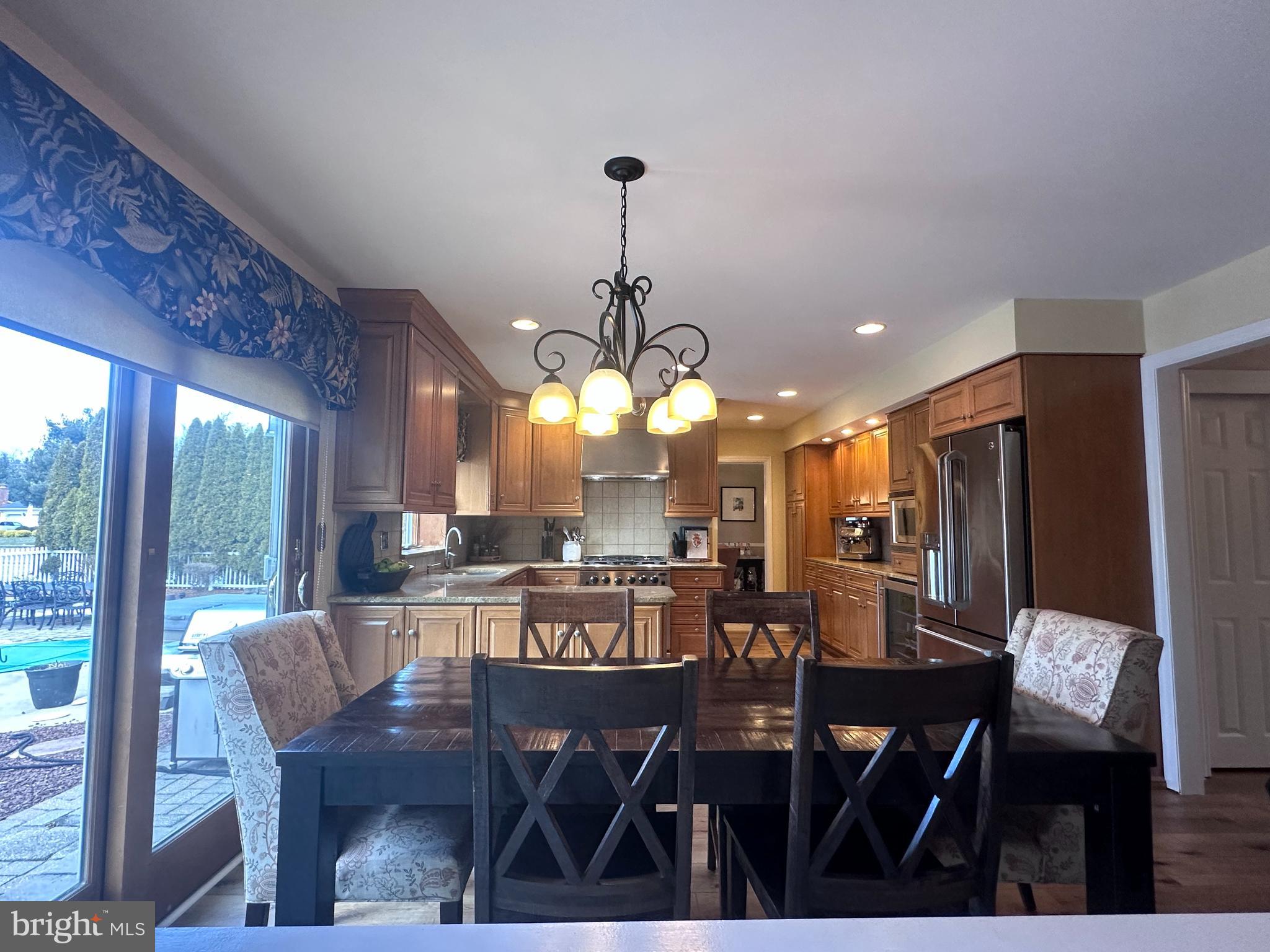 73 New Colony Dr
