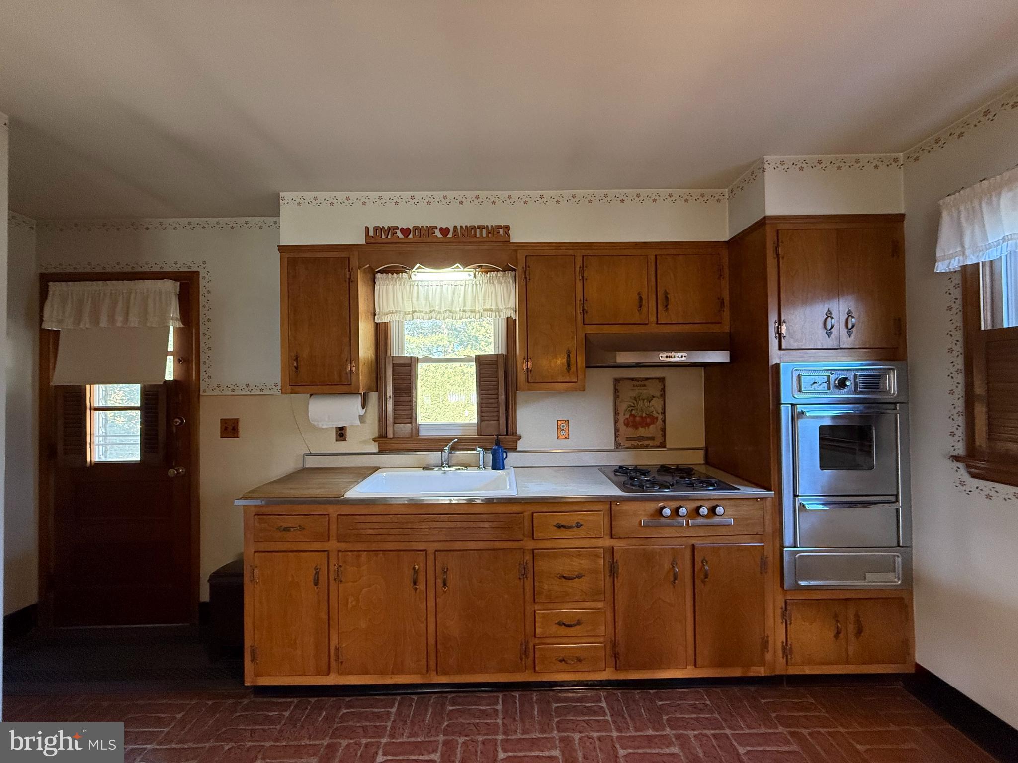 41 Goeke Dr