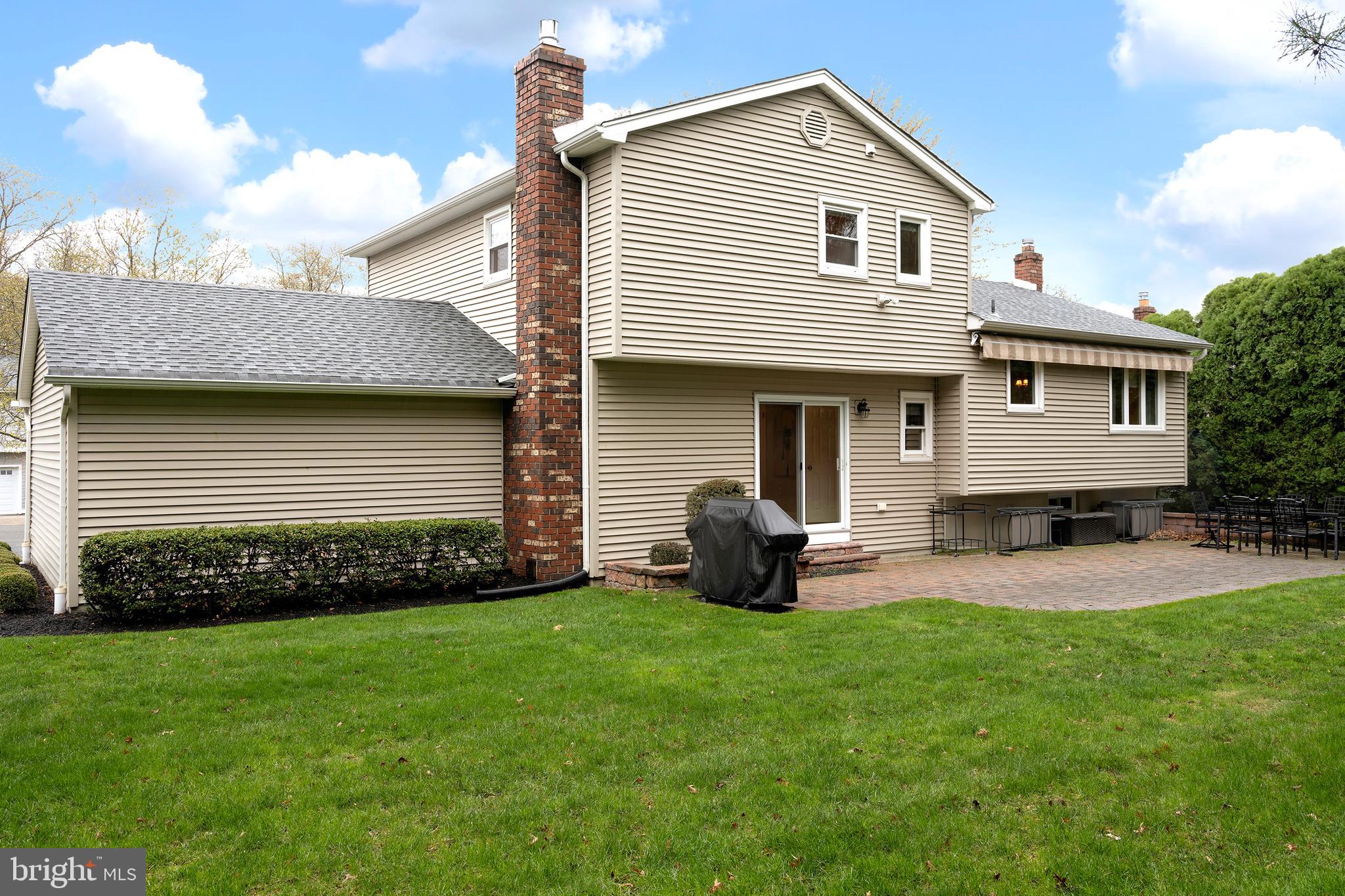 59 Wesleyan Dr
