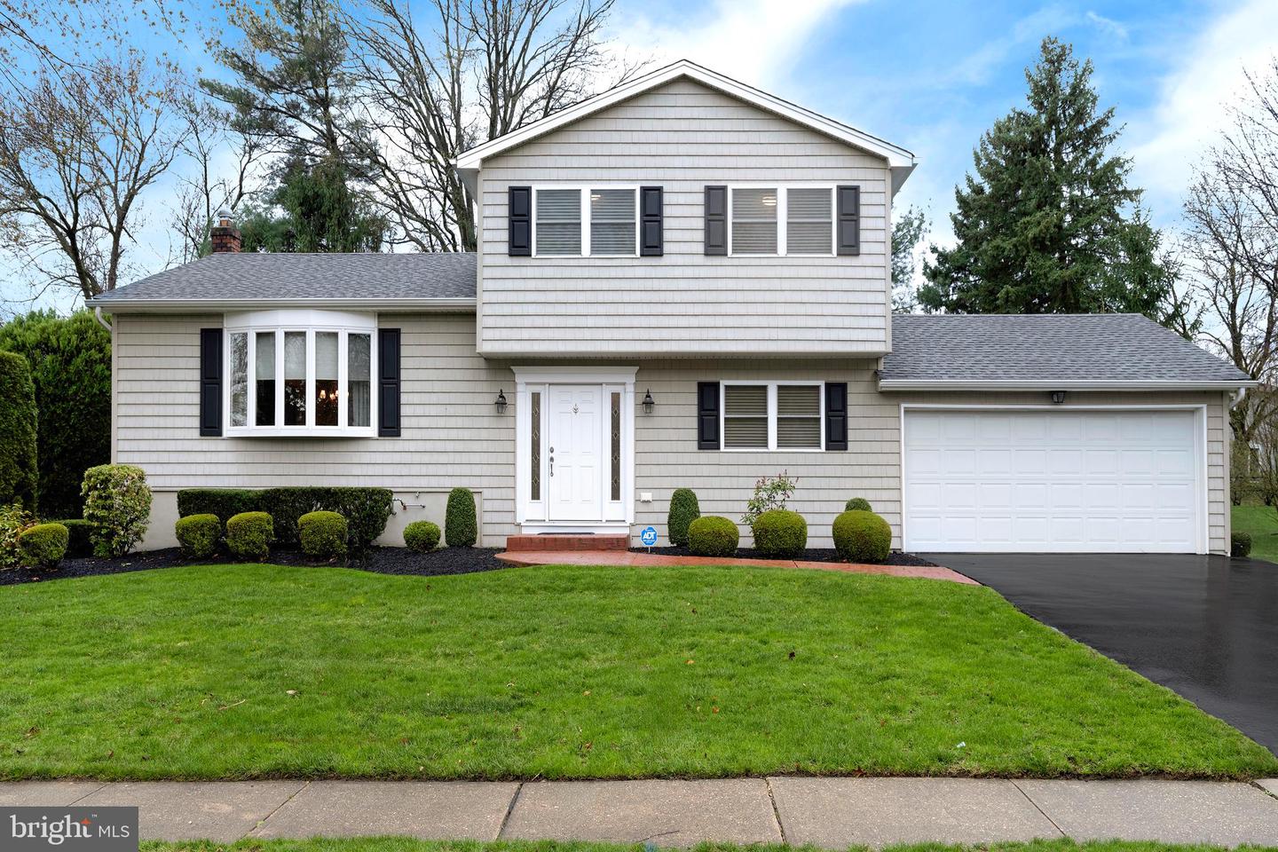 59 Wesleyan Dr