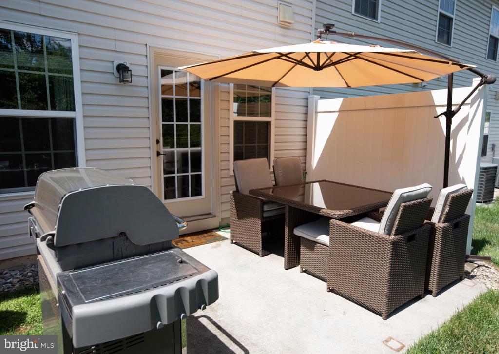 37 VENTANA COURT