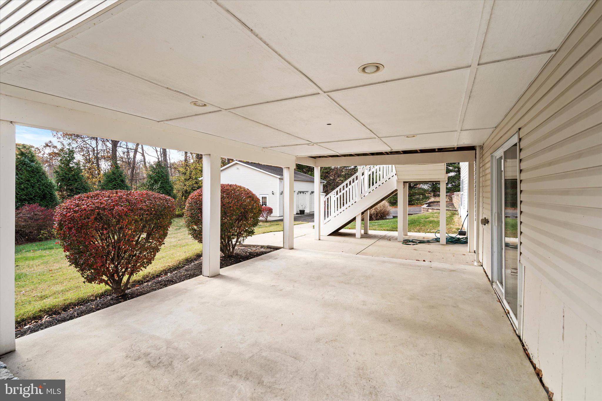 24 Clearwater Dr