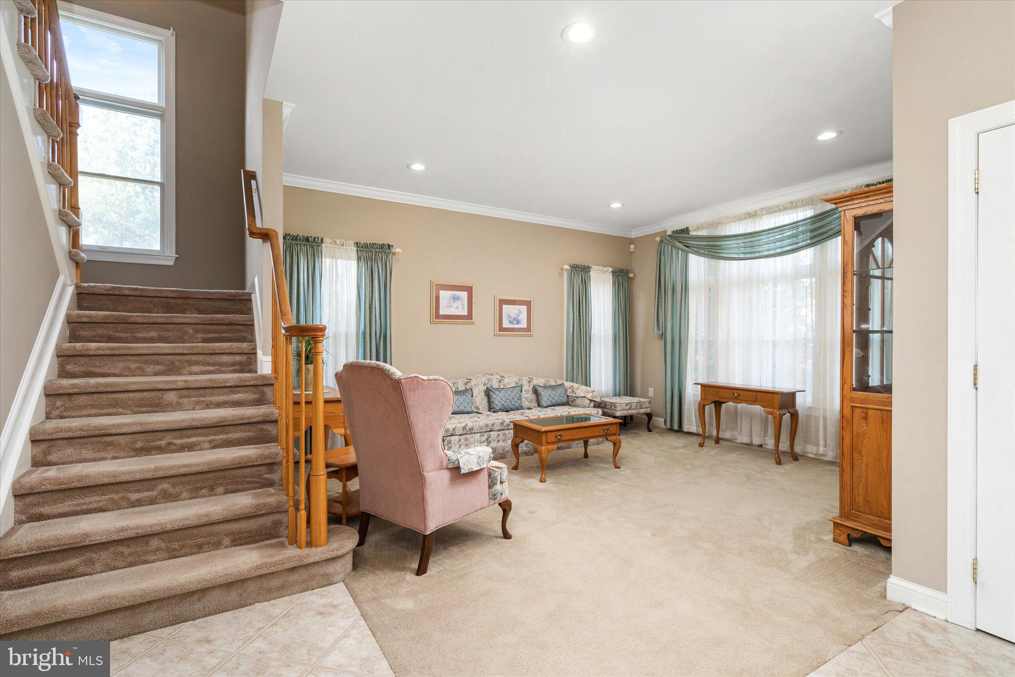 24 Clearwater Dr