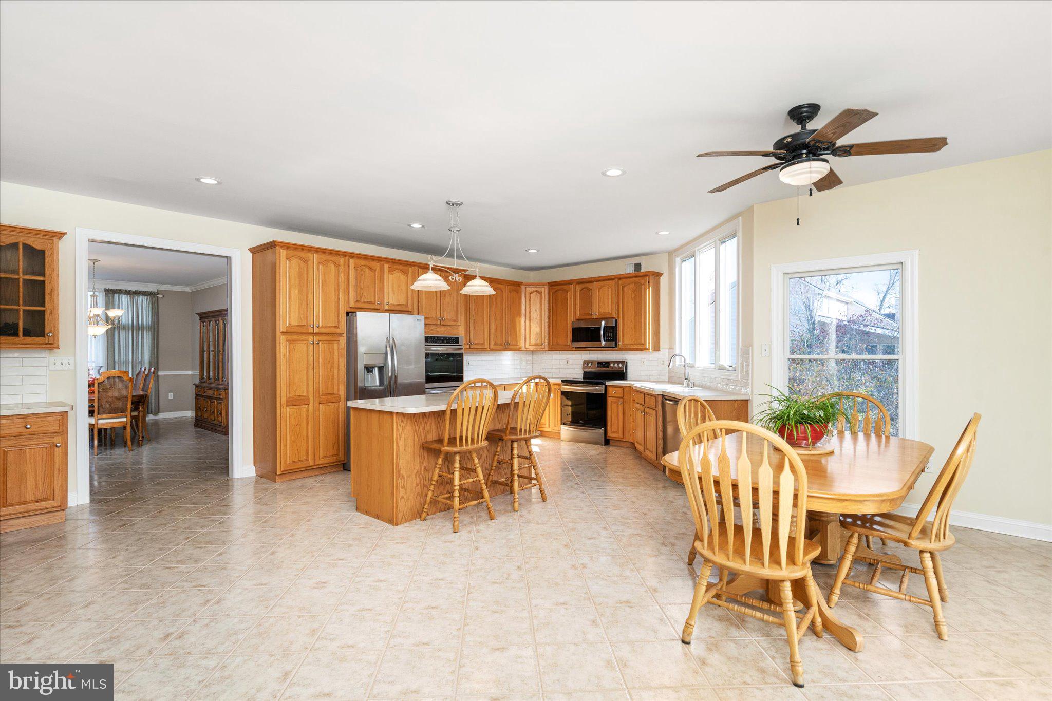 24 Clearwater Dr