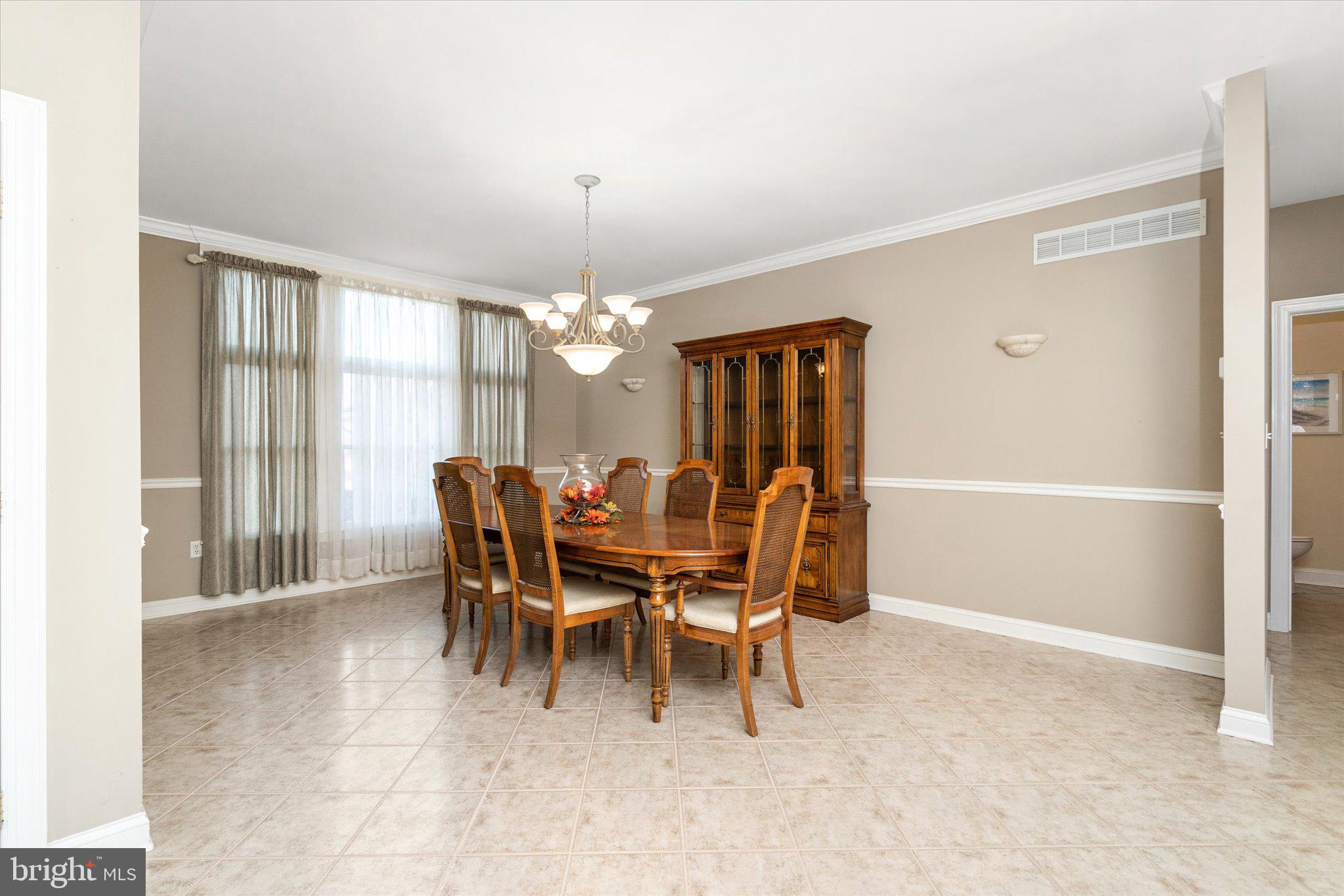24 Clearwater Dr