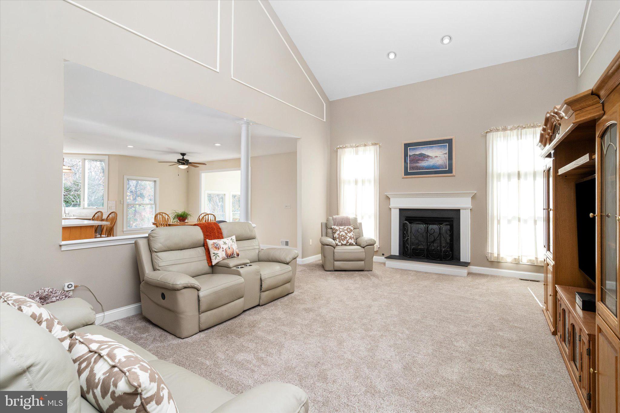 24 Clearwater Dr