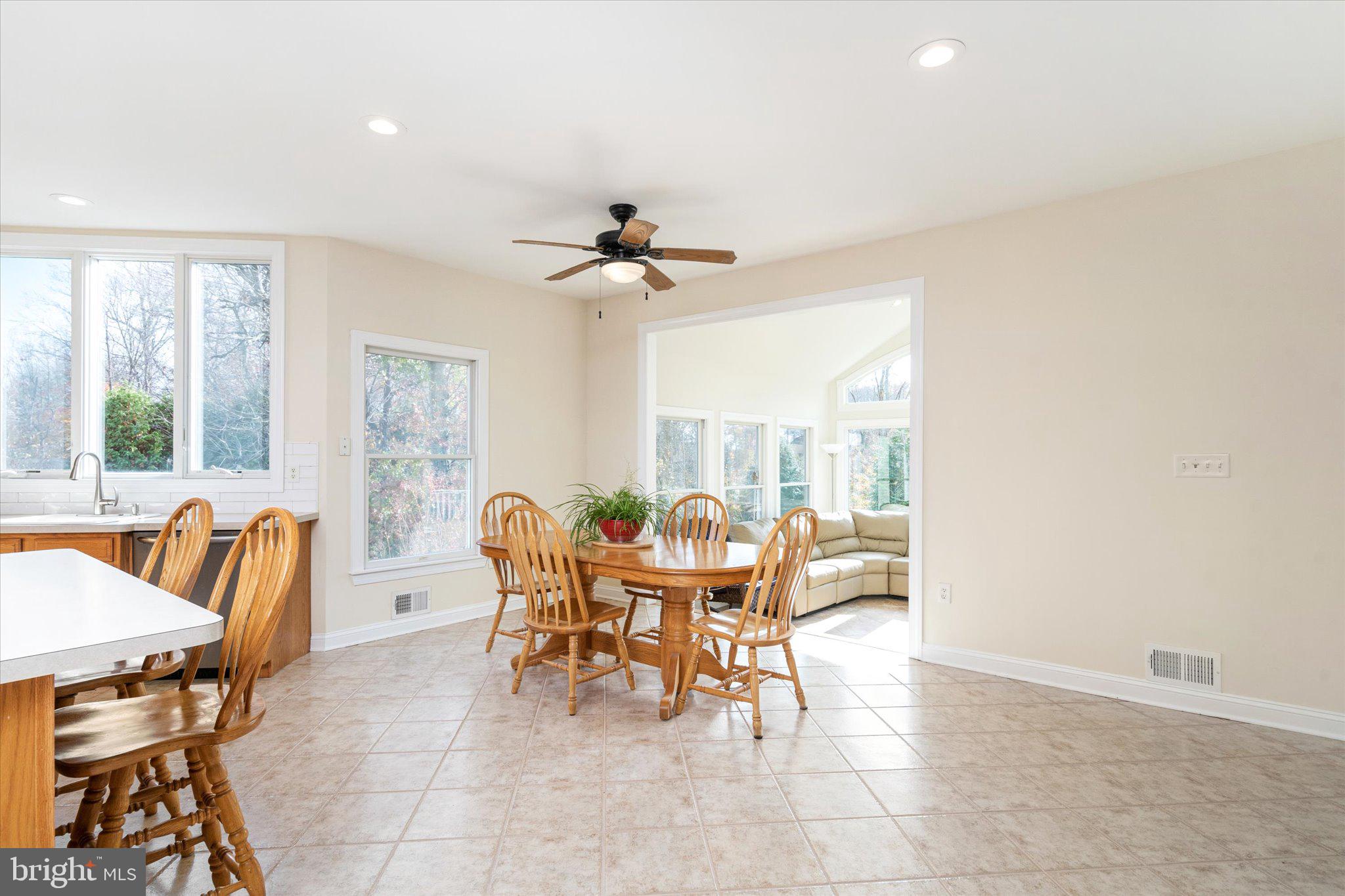 24 Clearwater Dr