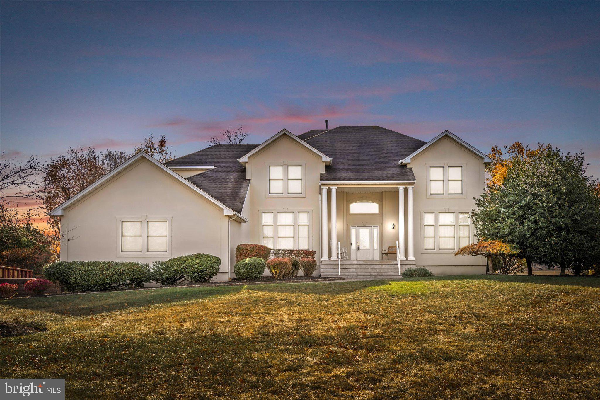 24 Clearwater Dr
