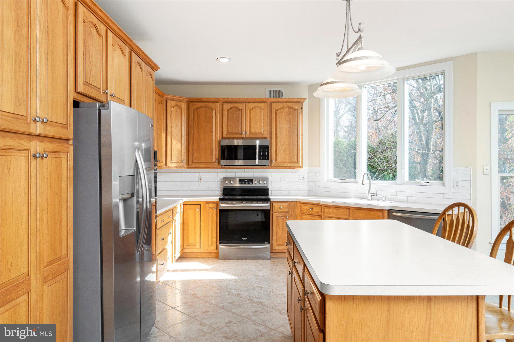 24 Clearwater Dr