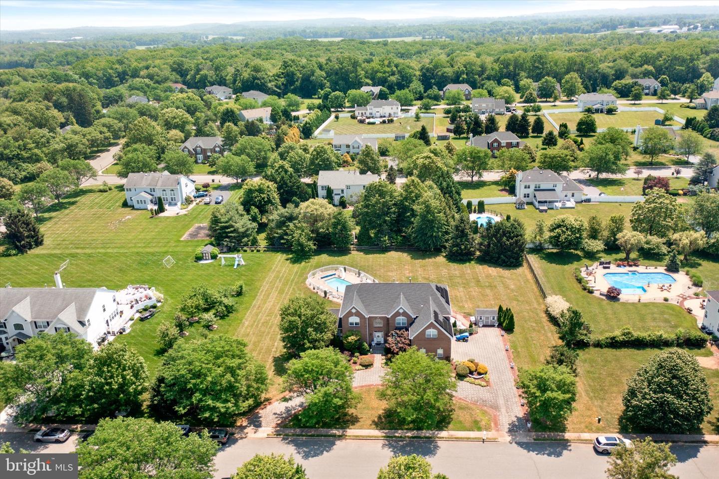 9 Denise Dr