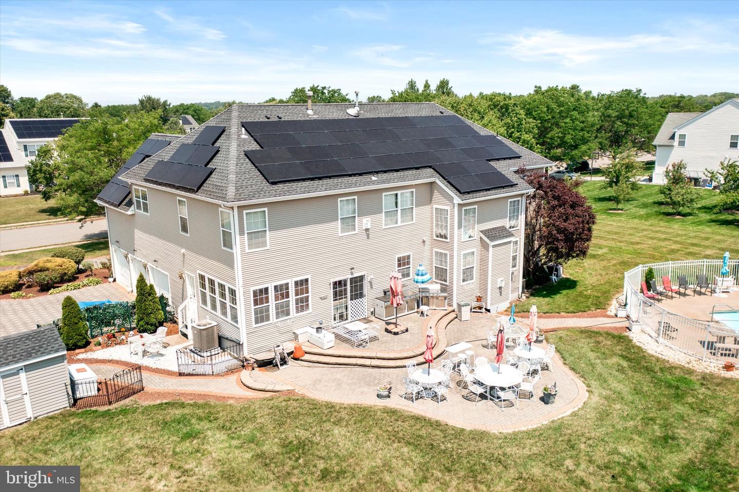 9 Denise Dr