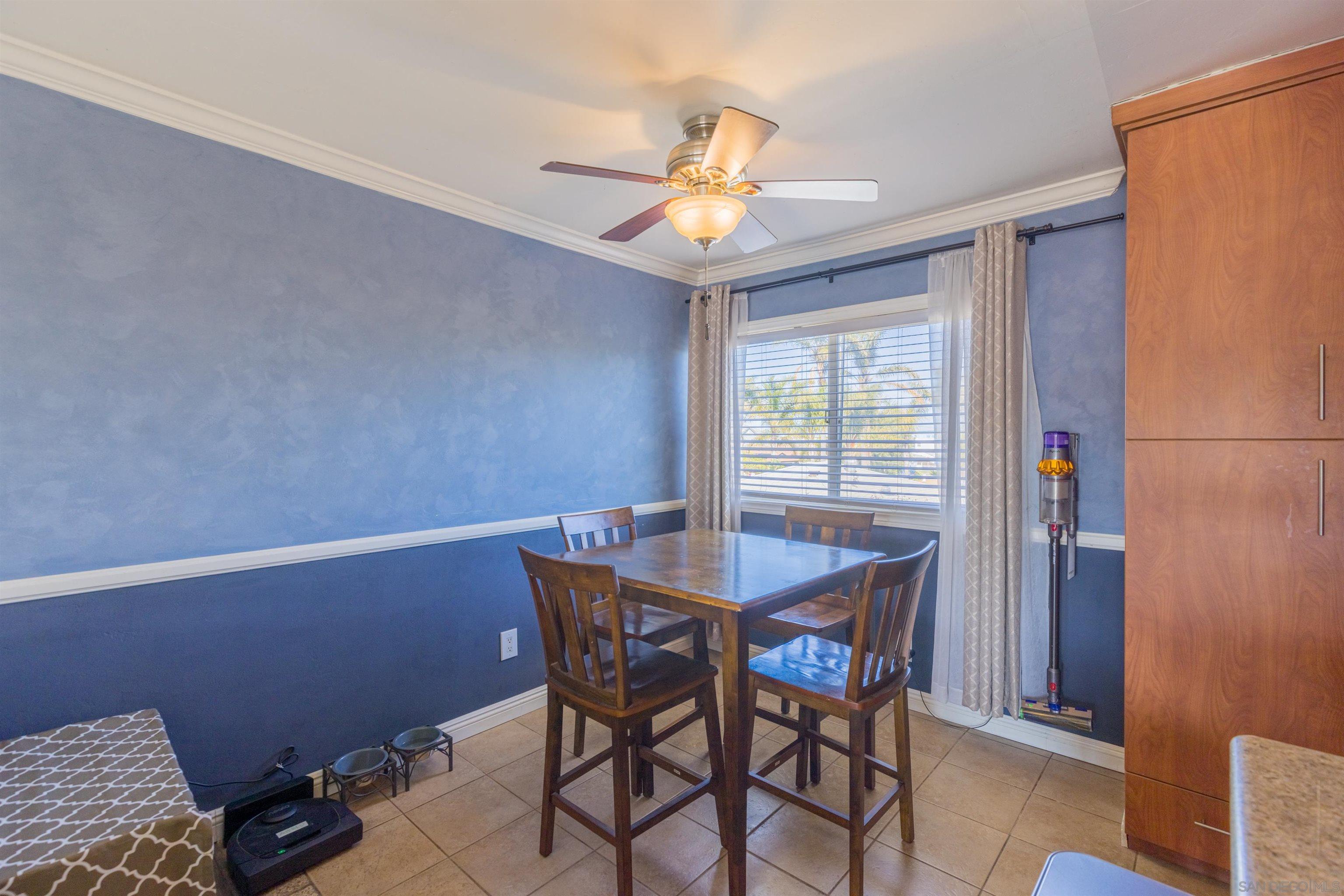 575 7th St Unit: 203