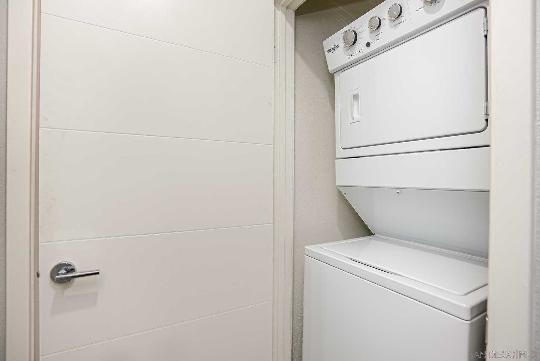 2045 Mindoro Lane Unit: 2