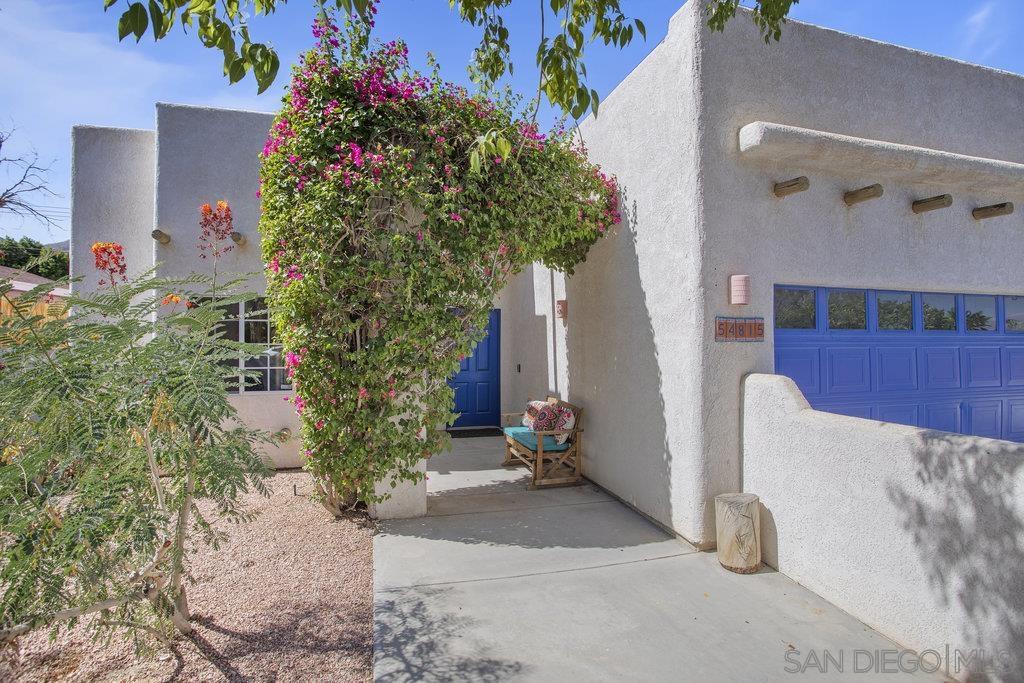 54815 Avenida Vallejo