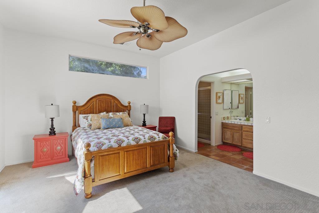 54815 Avenida Vallejo