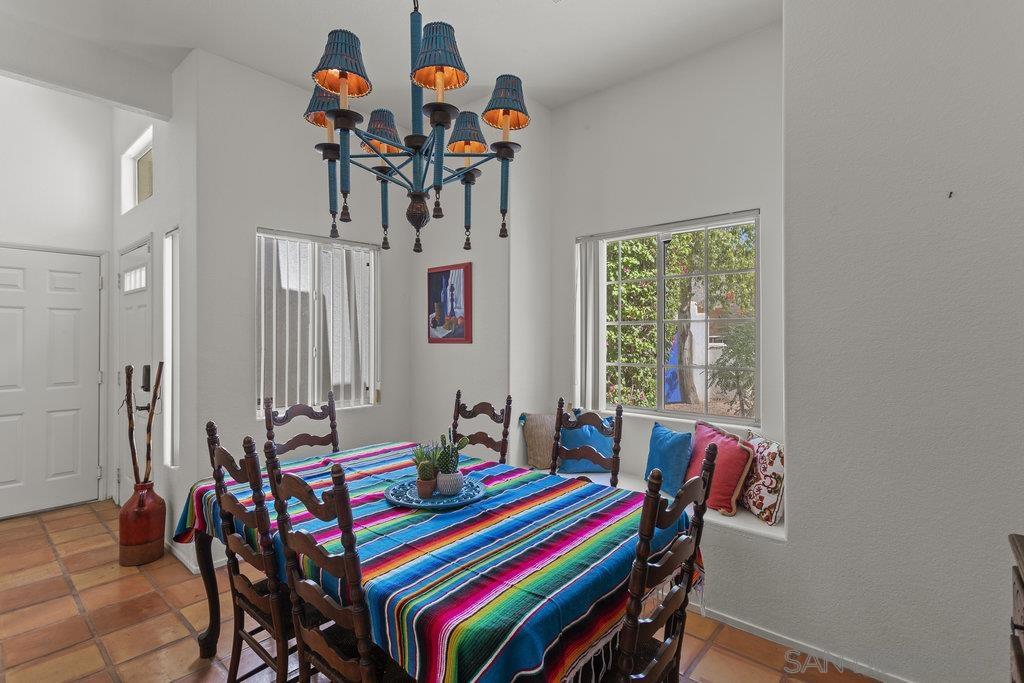 54815 Avenida Vallejo